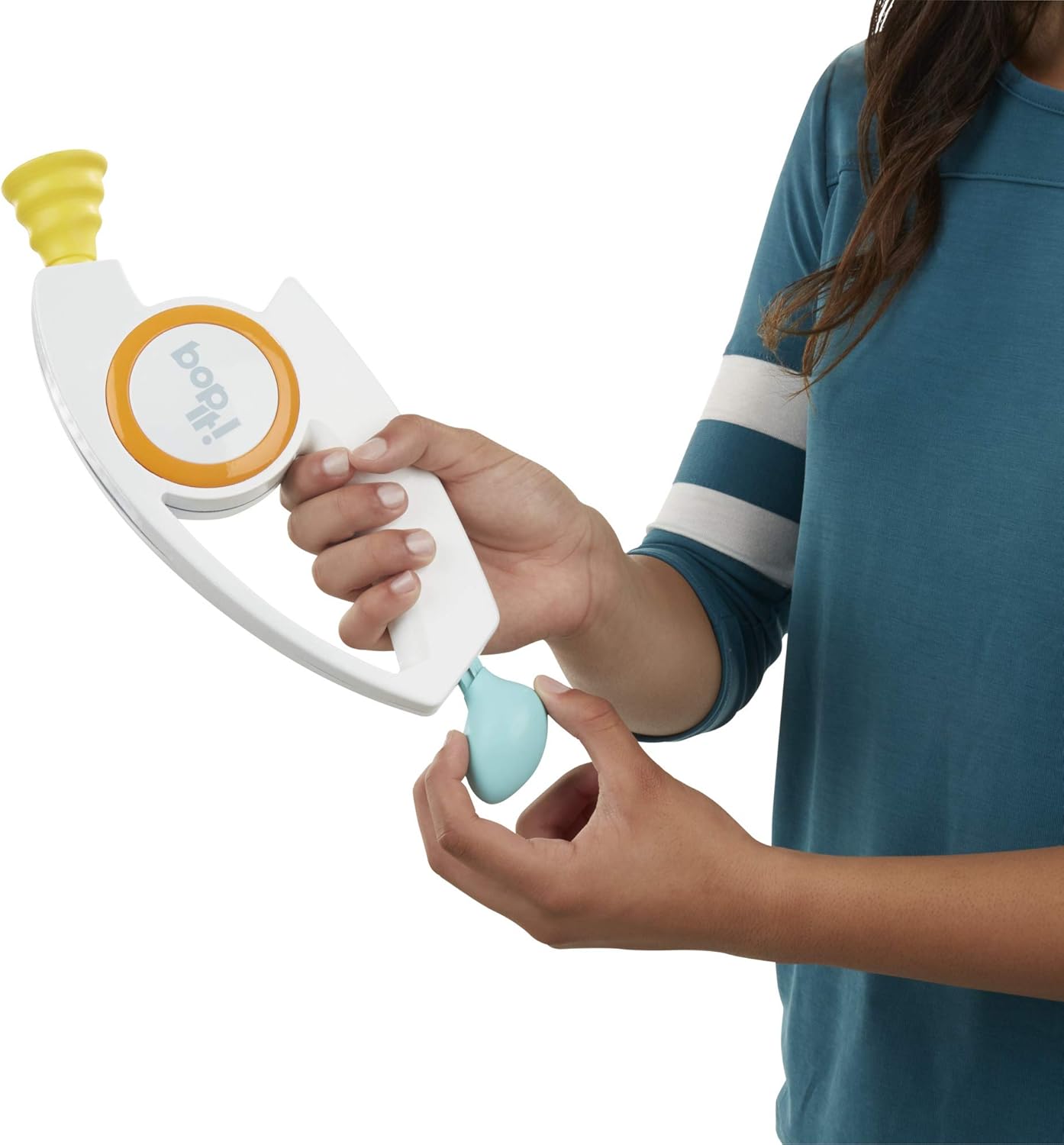 Hasbro Gaming Bop It! Electronic Dexterity Game, Travel Toys for Gids, Sound & Action Fun, Ages 8+, Solo or Group Play