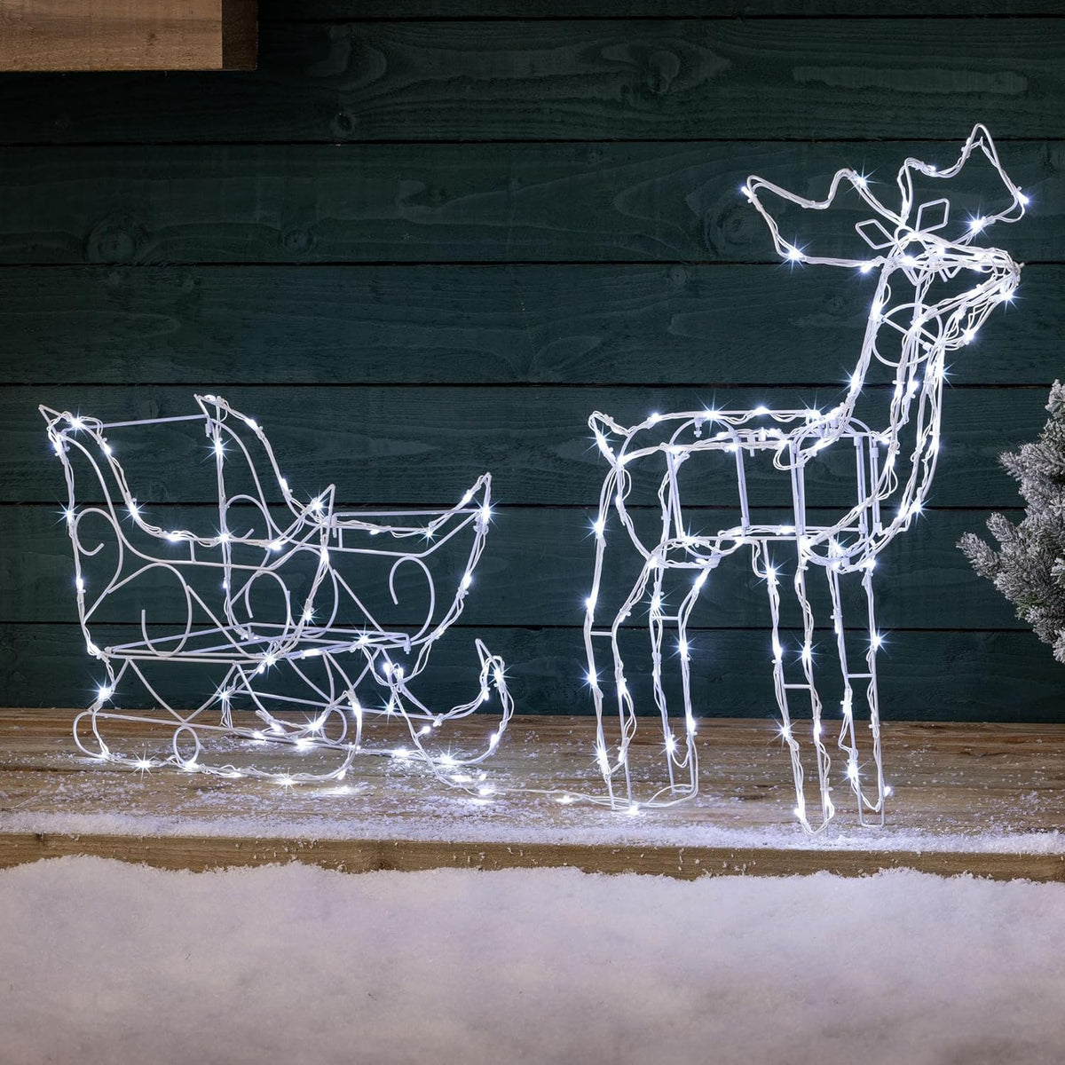 Christow Christmas Reindeer Sleigh Light Up Outdoor Decoration, Energy Efficient LED White Wire Flashing Garden Silhouette, Mains Powered